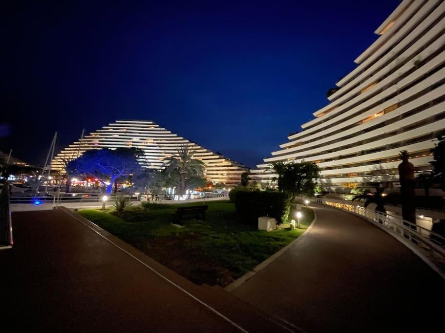 Studio A 2 Pas De La Plage Villeneuve-Loubet Dış mekan fotoğraf