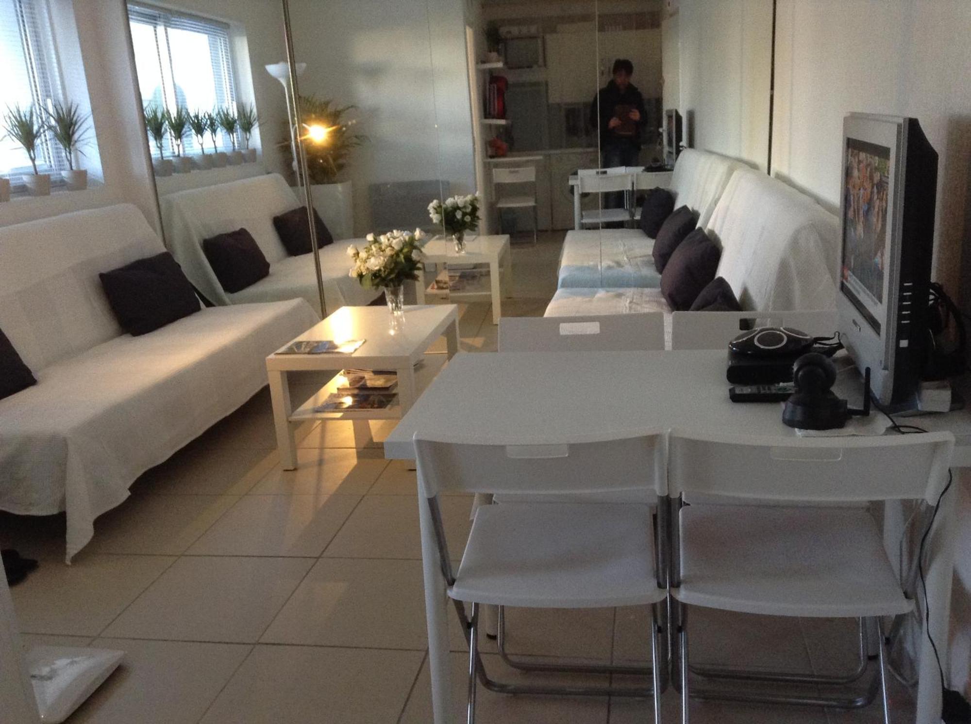 Studio A 2 Pas De La Plage Villeneuve-Loubet Dış mekan fotoğraf