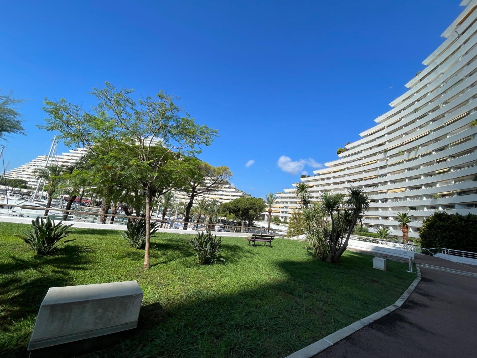 Studio A 2 Pas De La Plage Villeneuve-Loubet Dış mekan fotoğraf
